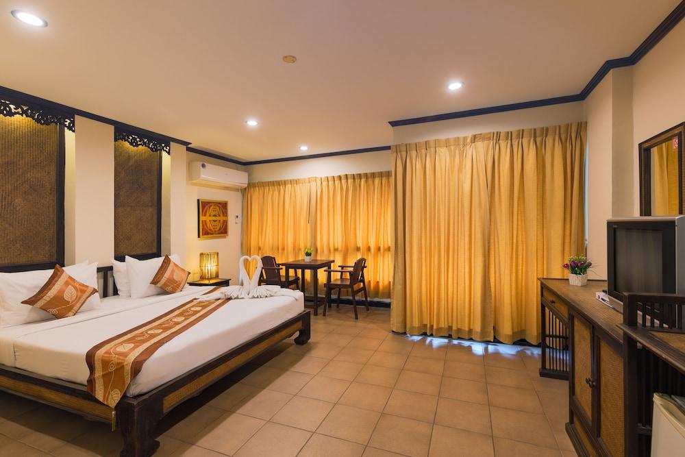 Seeka Boutique Resort Patong Exterior foto