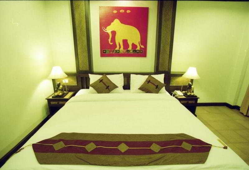 Seeka Boutique Resort Patong Exterior foto